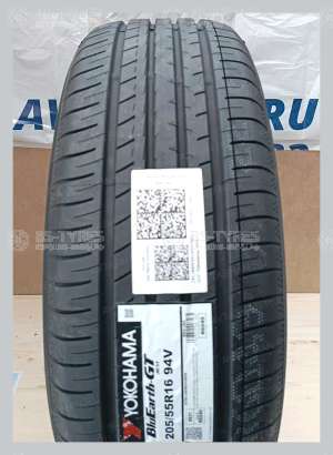 Yokohama BluEarth AE51 235/45 R17 97W