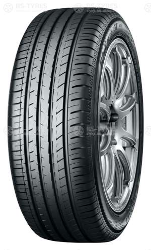 Yokohama BluEarth AE51 235/45 R17 97W